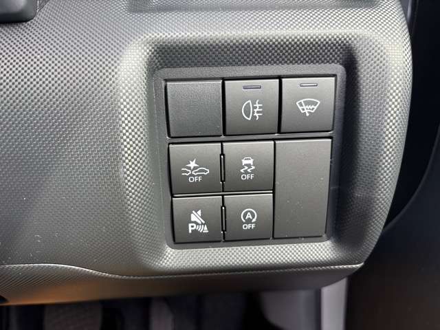 トヨタ ライズ １．０ Ｚ ４ＷＤ R8年 () 99