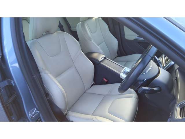 ボルボ Ｓ６０ Ｄ４ ダイナミック エディション ディーゼルターボ H28年 (東北) 99