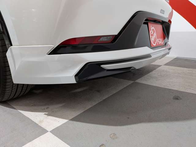 トヨタ プリウス ２．０ Ｚ Ｅ－ＦＯＵＲ ４ＷＤ R5年 (東北) 99