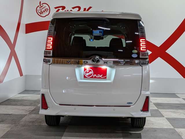 トヨタ ヴォクシー ２．０ ＺＳ 煌ＩＩ ４ＷＤ R1年 (東北) 99