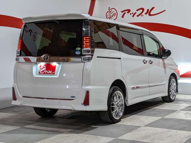 トヨタ ヴォクシー ２．０ ＺＳ 煌ＩＩ ４ＷＤ R1年 (東北) 99