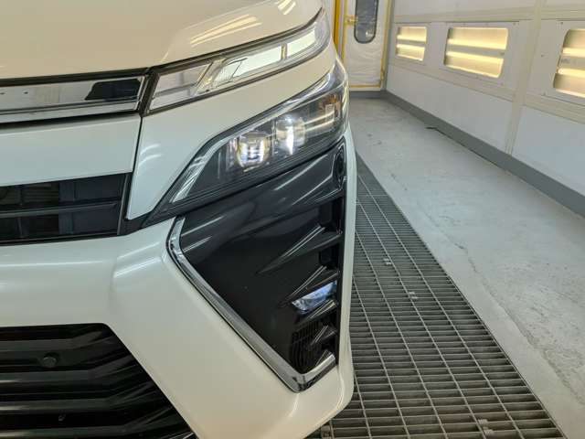 トヨタ ヴォクシー ２．０ ＺＳ 煌ＩＩ ４ＷＤ R1年 (東北) 99