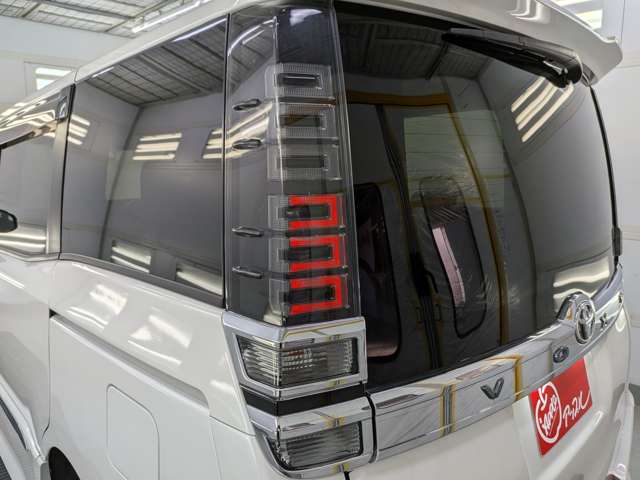 トヨタ ヴォクシー ２．０ ＺＳ 煌ＩＩ ４ＷＤ R1年 (東北) 99