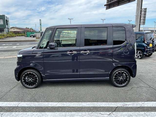 ホンダ Ｎ　ＢＯＸ カスタム ６６０ コーディネートスタイル モノトーン ４ＷＤ R8年 (東北) 99