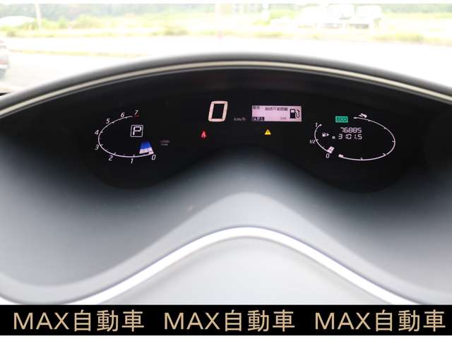 日産 セレナ ２．０ ハイウェイスター Ｖエアロモード＋ＳＡＦＥＴＹＩＩ Ｓ－ＨＹＢＲＩＤ H27年 (関東) 99