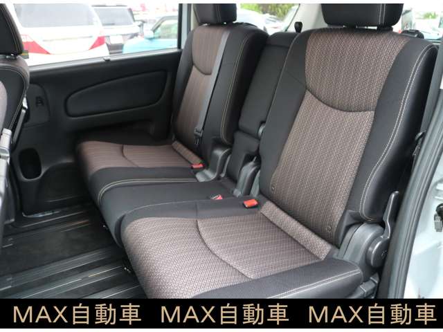 日産 セレナ ２．０ ハイウェイスター Ｖエアロモード＋ＳＡＦＥＴＹＩＩ Ｓ－ＨＹＢＲＩＤ H27年 (関東) 99
