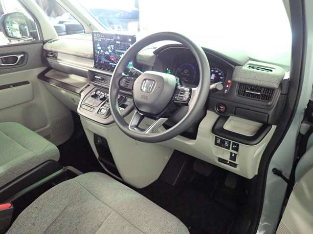ホンダ ステップワゴン　ハイブリッド ２．０ Ｅ：ＨＥＶ エアー ＥＸ R7年 () 99