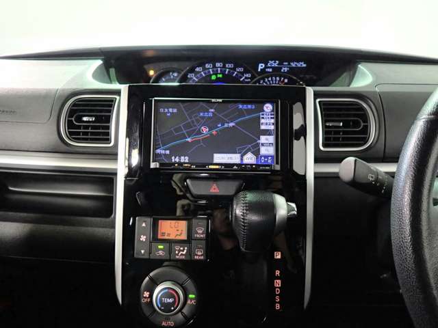 ダイハツ タント ６６０ カスタム ＲＳ ＳＡＩＩＩ H30年 () 99