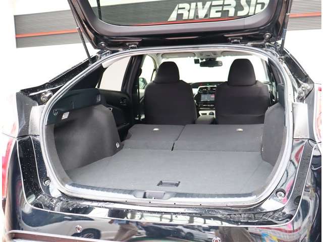 トヨタ プリウス １．８ Ｓ セーフティ プラス H30年 () 99
