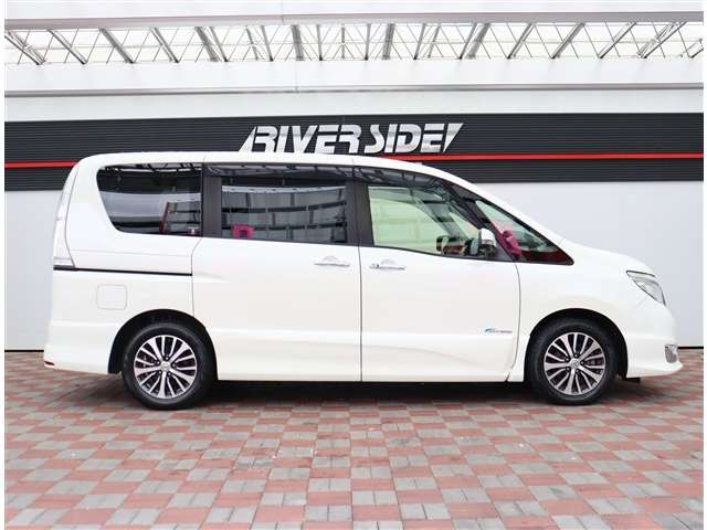 日産 セレナ ２．０ ハイウェイスター Ｖセレクション＋ＳＡＦＥＴＹＩＩ Ｓ－ＨＹＢＲＩＤ H27年 () 99