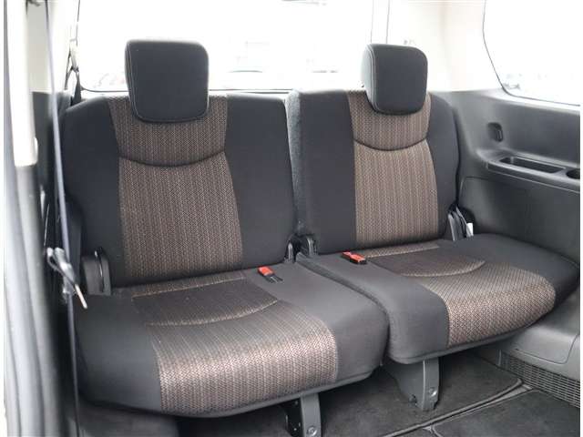 日産 セレナ ２．０ ハイウェイスター Ｖセレクション＋ＳＡＦＥＴＹＩＩ Ｓ－ＨＹＢＲＩＤ H27年 () 99