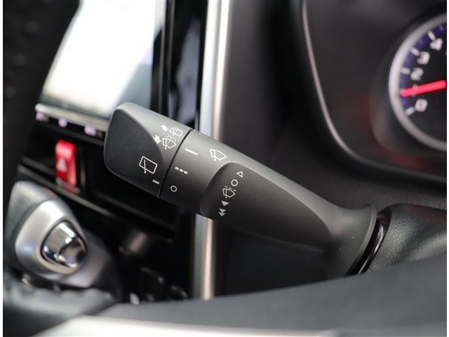 トヨタ ルーミー １．０ カスタム Ｇ－Ｔ R1年 (関東) 99