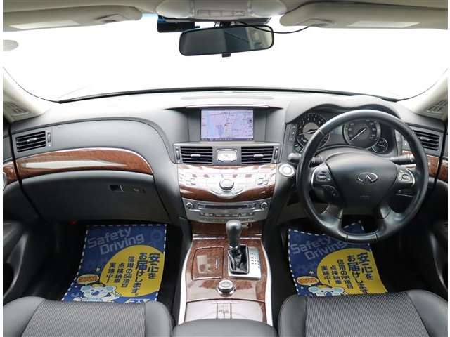 日産 フーガ ２．５ ２５０ＧＴ Ａパッケージ H27年 (関東) 99