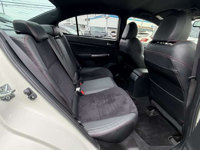スバル ＷＲＸ　Ｓ４ Ｓ４ ２．０ＧＴ－Ｓ アイサイト ４ＷＤ H28年 (東海) 99