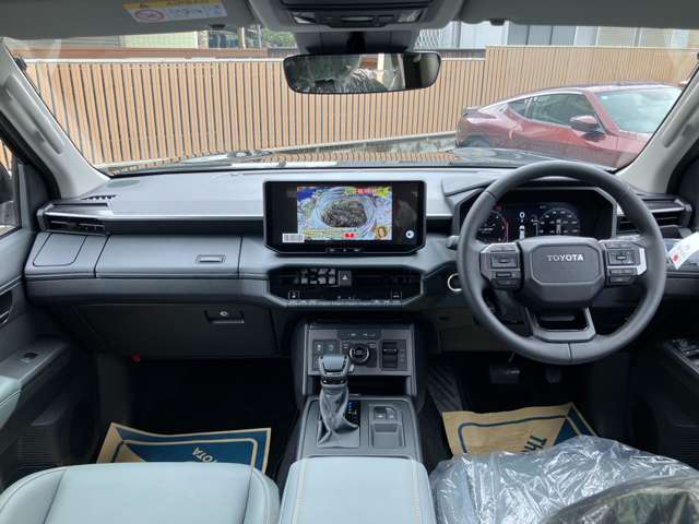 トヨタ ハイラックス ２．８ Ｚ アドベンチャー ディーゼルターボ ４ＷＤ R8年 () 99
