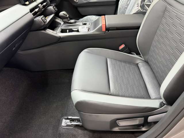 トヨタ ＲＡＶ４ ２．５ アドベンチャー Ｅ－ＦＯＵＲ ４ＷＤ R8年 () 99