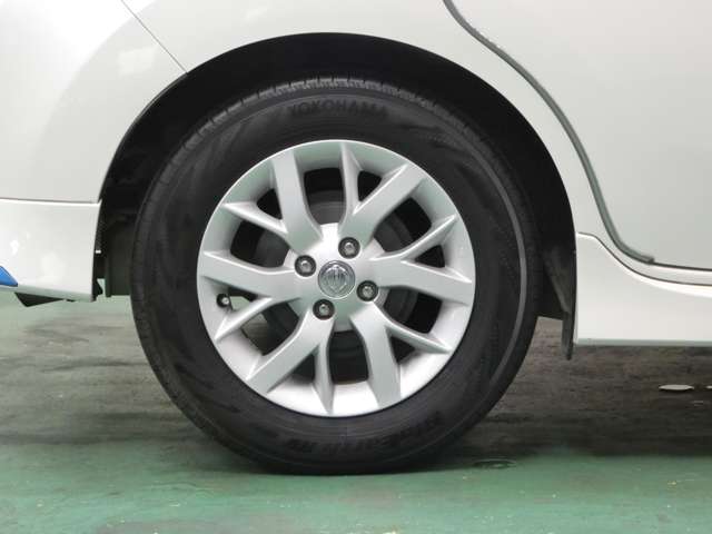 日産 ノート １．２ Ｅ－ＰＯＷＥＲ メダリスト H30年 () 99