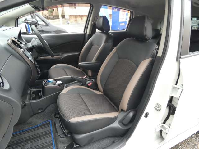 日産 ノート １．２ Ｅ－ＰＯＷＥＲ メダリスト H30年 () 99