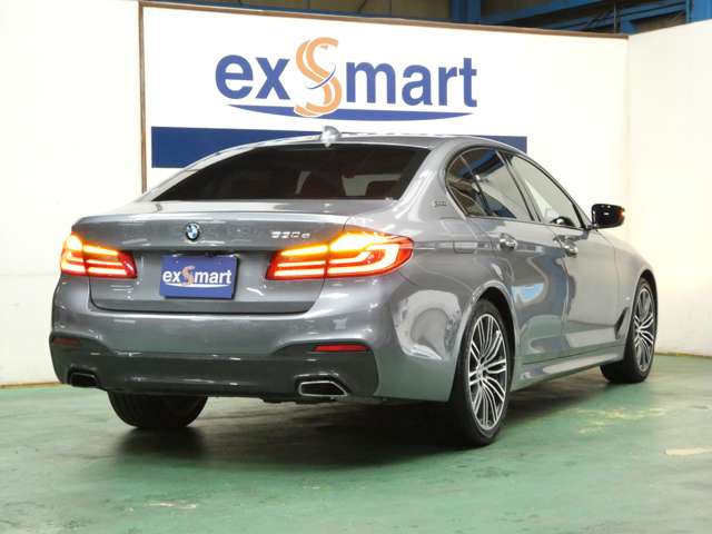 ＢＭＷ ５シリーズ ５３０Ｅ Ｉパフォーマンス Ｍスポーツ H29年 () 99