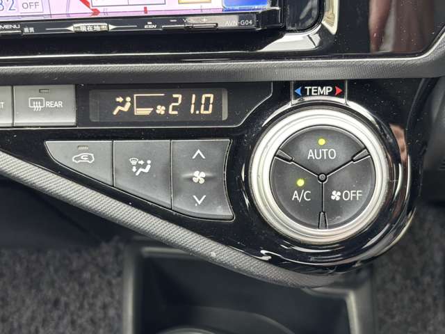 トヨタ アクア １．５ Ｓ H27年 () 99