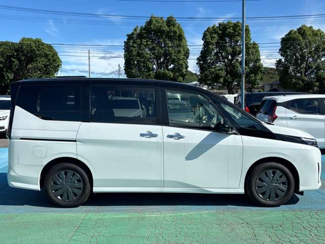 日産 セレナ １．４ Ｅ－ＰＯＷＥＲ ＸＶ R6年 (九州・沖縄) 99