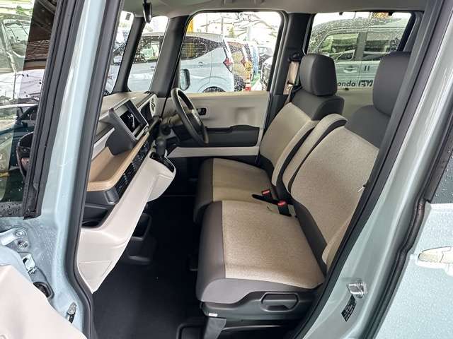 ホンダ Ｎ　ＢＯＸ ６６０ ファッションスタイル ２トーン R8年 () 99