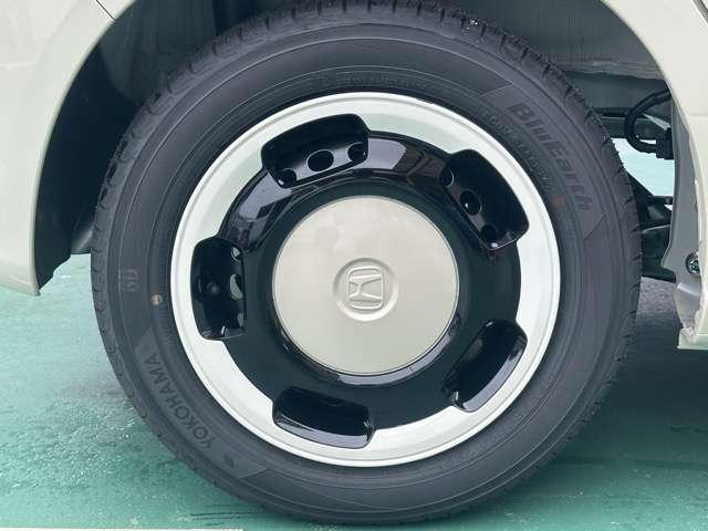 ホンダ Ｎ　ＢＯＸ ６６０ ファッションスタイル ２トーン R8年 () 99