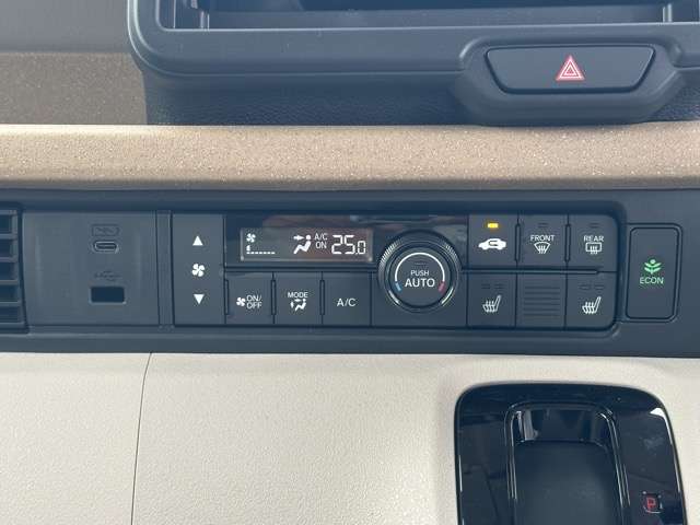 ホンダ Ｎ　ＢＯＸ ６６０ ファッションスタイル ２トーン R8年 () 99