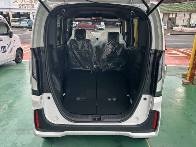 ホンダ Ｎ　ＢＯＸ カスタム ６６０ ブラック スタイル R8年 () 99