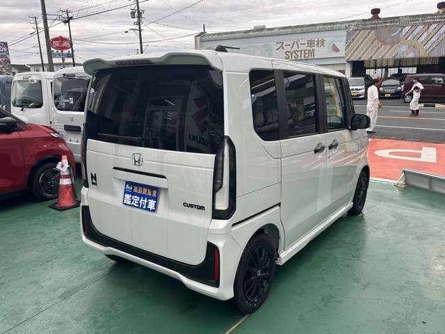 ホンダ Ｎ　ＢＯＸ カスタム ６６０ ブラック スタイル R8年 () 99