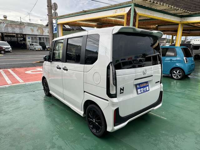 ホンダ Ｎ　ＢＯＸ カスタム ６６０ ブラック スタイル R8年 () 99