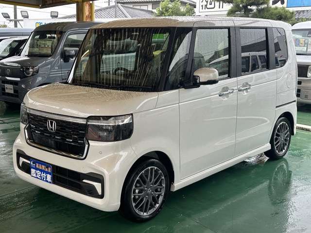 ホンダ Ｎ　ＢＯＸ カスタム ６６０ ターボ R8年 () 99