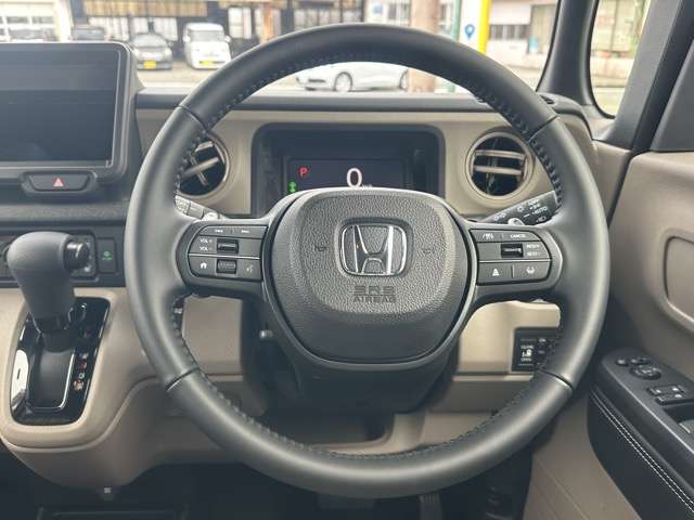 ホンダ Ｎ　ＢＯＸ ジョイ ６６０ ターボ ２トーン R8年 () 99