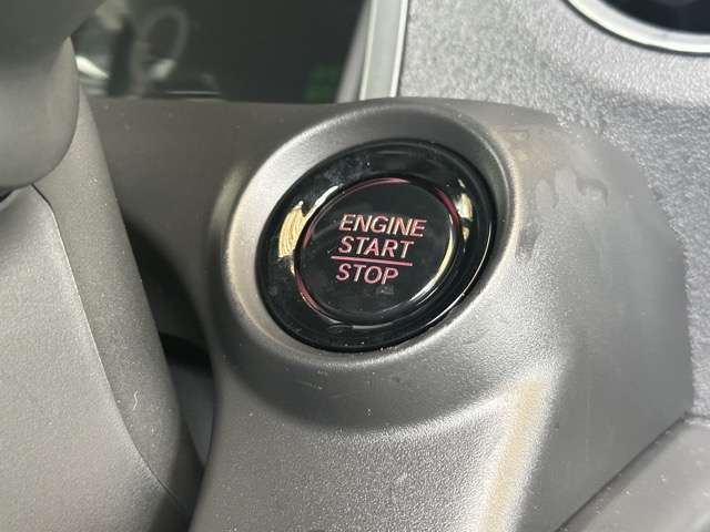ホンダ Ｎ　ＢＯＸ カスタム ６６０ ターボ ブラック スタイル R8年 () 99