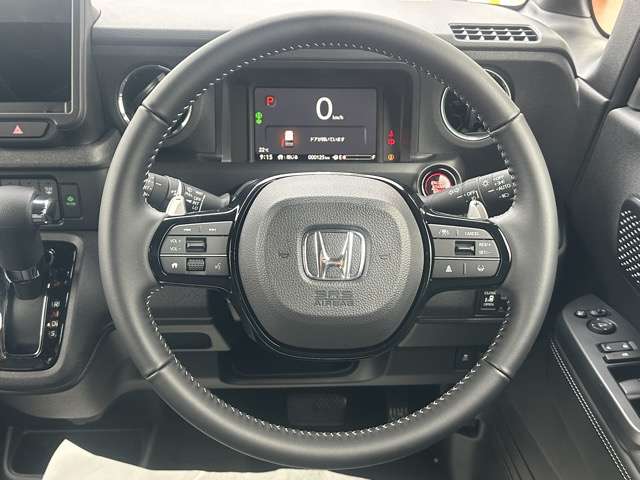 ホンダ Ｎ　ＢＯＸ カスタム ６６０ ターボ コーディネートスタイル ２トーン R8年 () 99