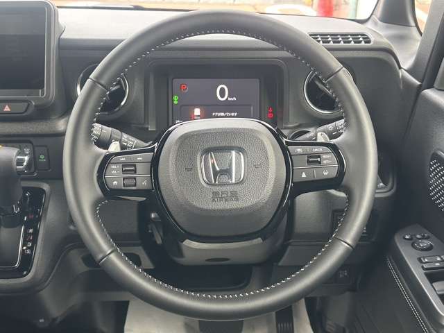 ホンダ Ｎ　ＢＯＸ カスタム ６６０ ターボ コーディネートスタイル ２トーン R8年 () 99