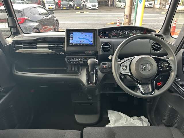 ホンダ Ｎ　ＢＯＸ カスタム ６６０ Ｌ R5年 () 99