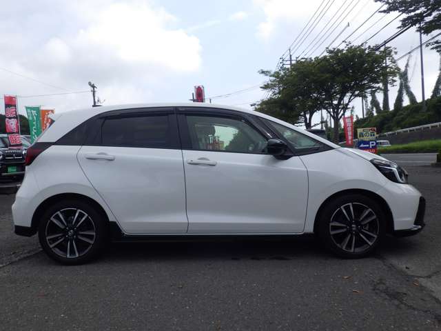 ホンダ フィット　ハイブリッド １．５ Ｅ：ＨＥＶ ＲＳ R5年 () 99