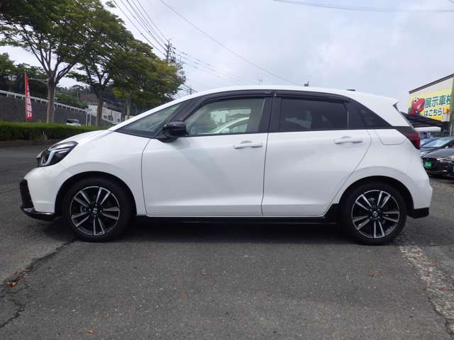 ホンダ フィット　ハイブリッド １．５ Ｅ：ＨＥＶ ＲＳ R5年 () 99