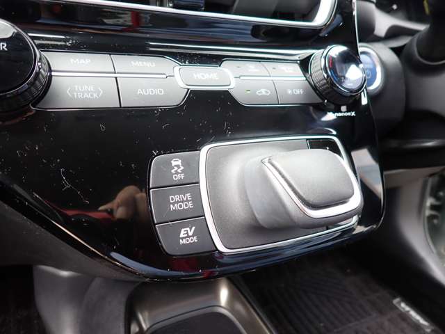 トヨタ アクア １．５ Ｚ R5年 () 99