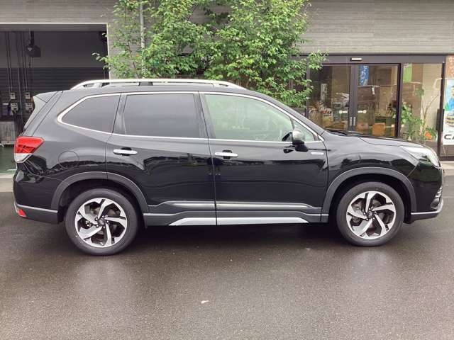 スバル フォレスター　ハイブリッド ２．０ アドバンス ４ＷＤ R4年 (東北) 99