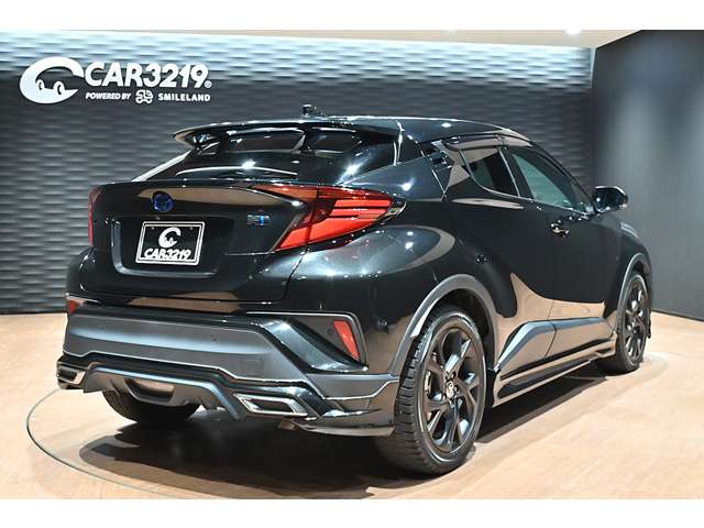 トヨタ Ｃ−ＨＲ ハイブリッド １．８ Ｇ モード ネロ セーフティ プラスＩＩＩ R5年 (関東) 99