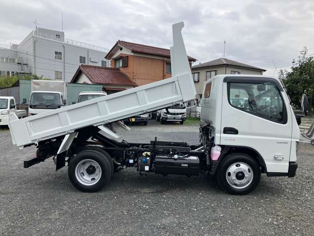 三菱フソウ キャンター ３．０ 強化ダンプ 全低床 ディーゼルターボ R8年 () 99