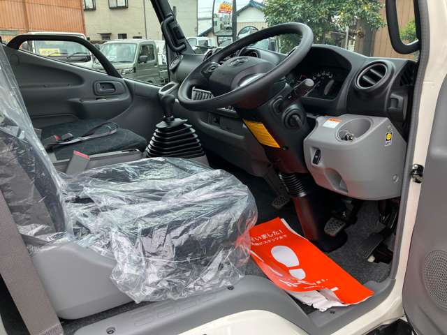 トヨタ ダイナ 積載３トン R8年 () 99