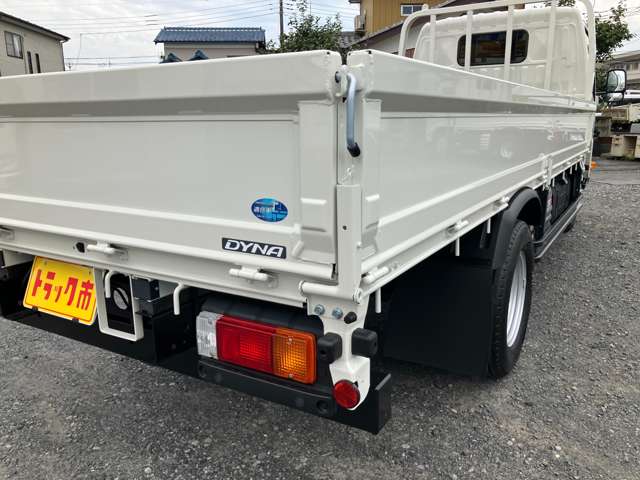 トヨタ ダイナ 積載３トン R8年 () 99