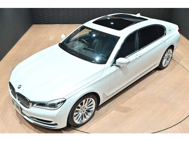 ＢＭＷ ７シリーズ Ｍ７６０ＬＩ Ｘドライブ Ｖ１２ エクセレンス ４ＷＤ R1年 (関東) 99