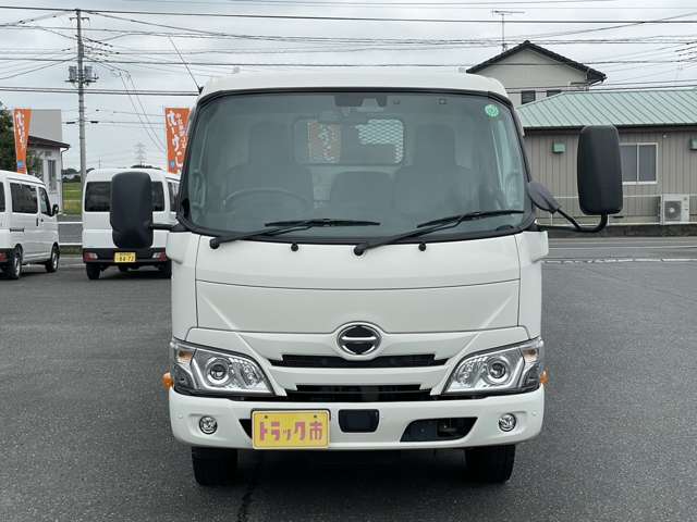 日野自動車 デュトロ ３Ｔ R4年 () 99