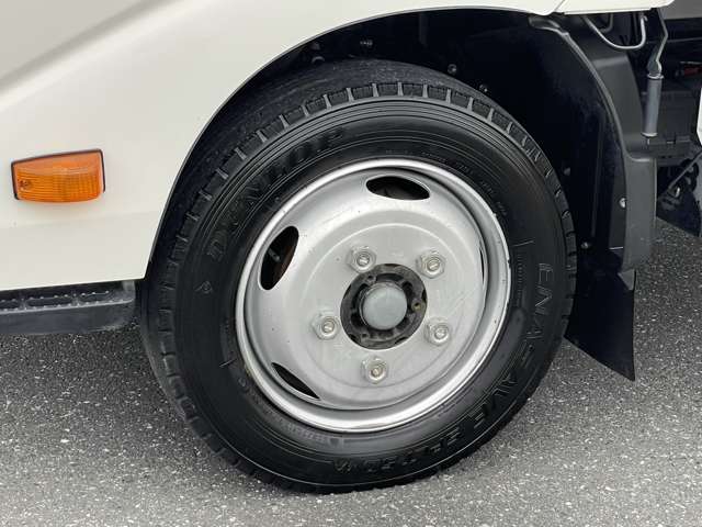 日野自動車 デュトロ ３Ｔ R4年 () 99