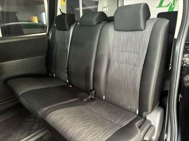 トヨタ ヴォクシー ２．０ ＺＳ H23年 (関東) 99