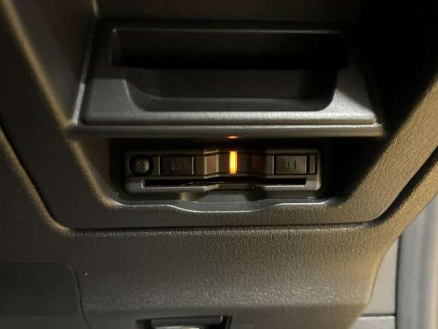 マツダ ＭＸ−３０ ２．０ R4年 (関東) 99